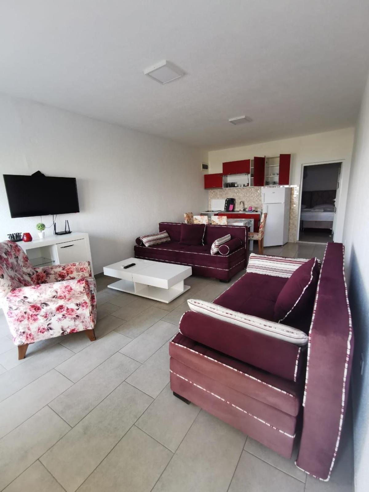 Apartments Bibic Будва Екстер'єр фото