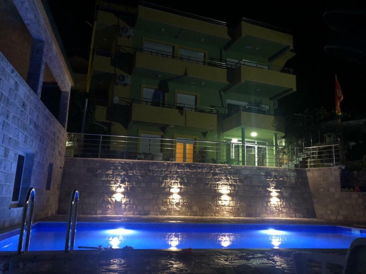 Apartments Bibic Будва Екстер'єр фото